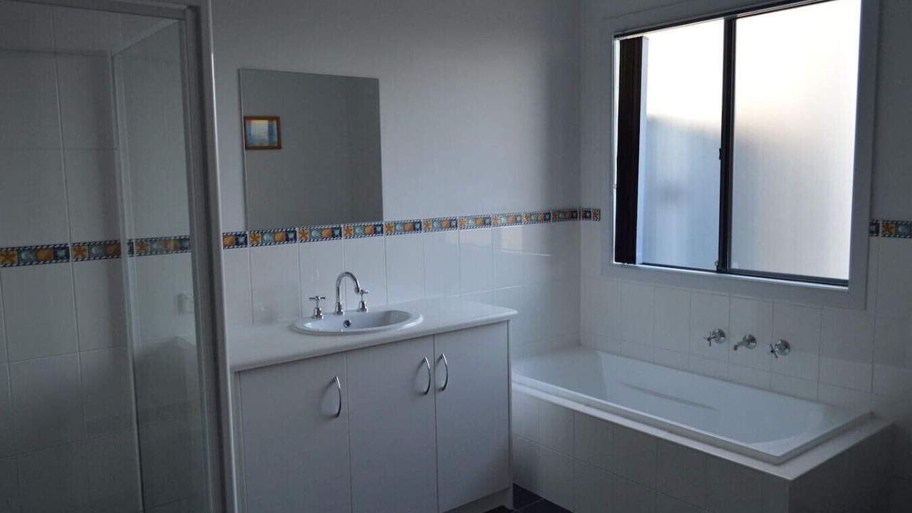 Photo of Bathroom in Hayborough