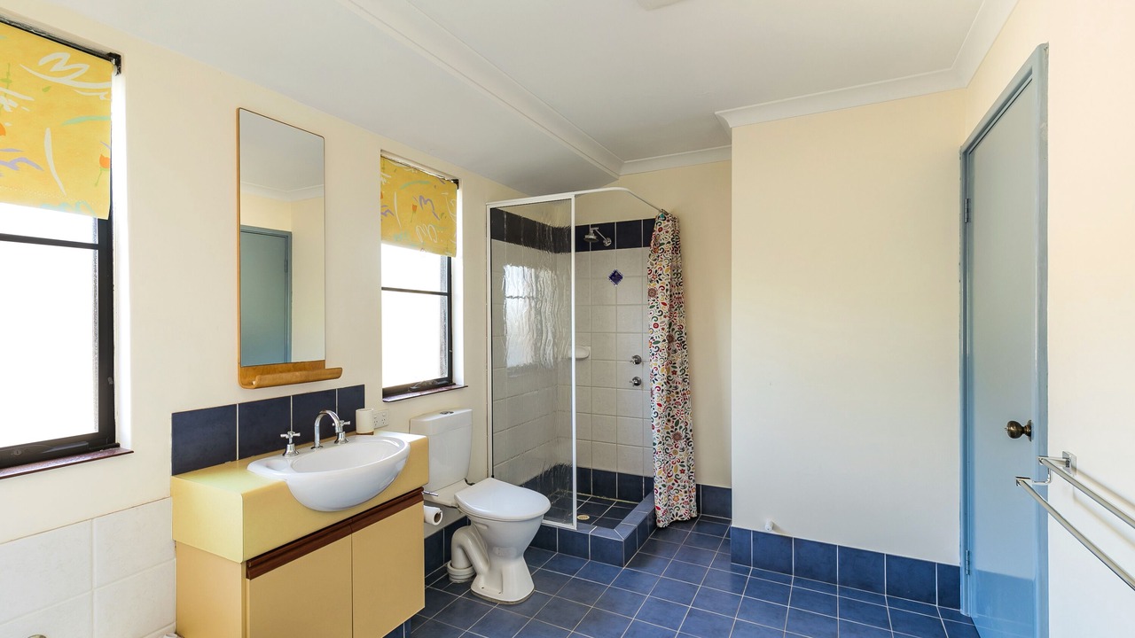 Photo of Bathroom in Peppermint Grove Beach