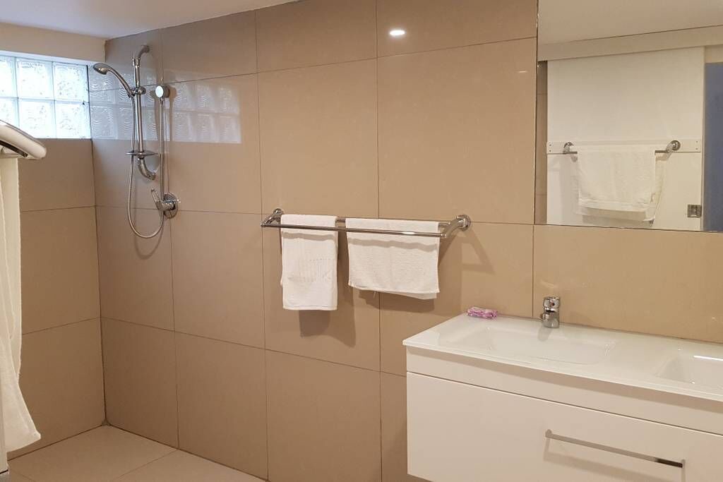 Photo of Bathroom in Wynnum