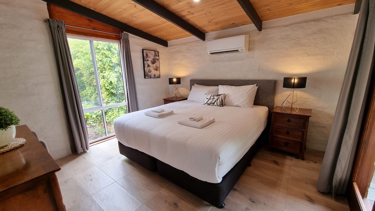 Photo of Bedroom in Brownlow Ki