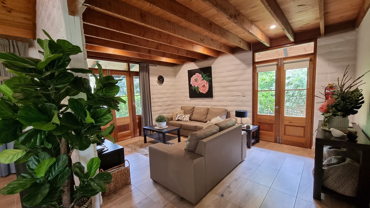 Photo of Livingroom in Brownlow Ki