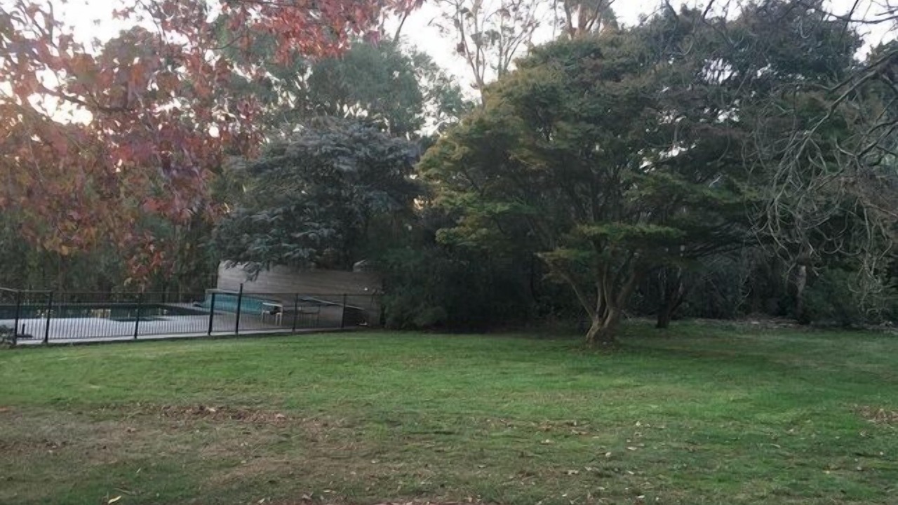 Photo of Outdoor in Red Hill South