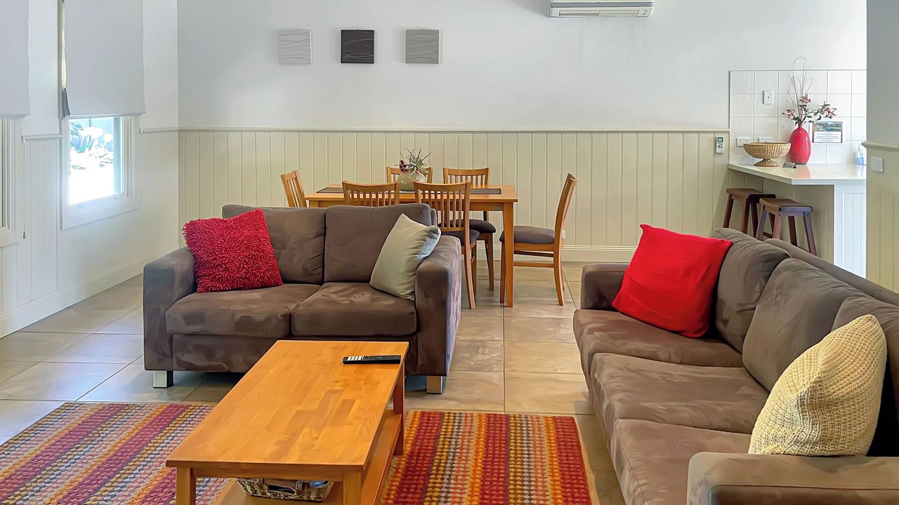 Photo of Livingroom in Jamieson