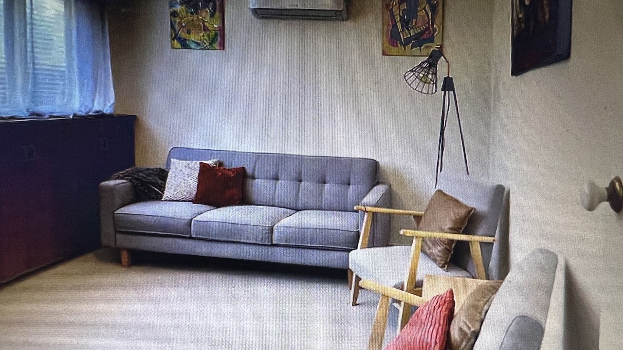 Photo of Livingroom in Surrey Hills