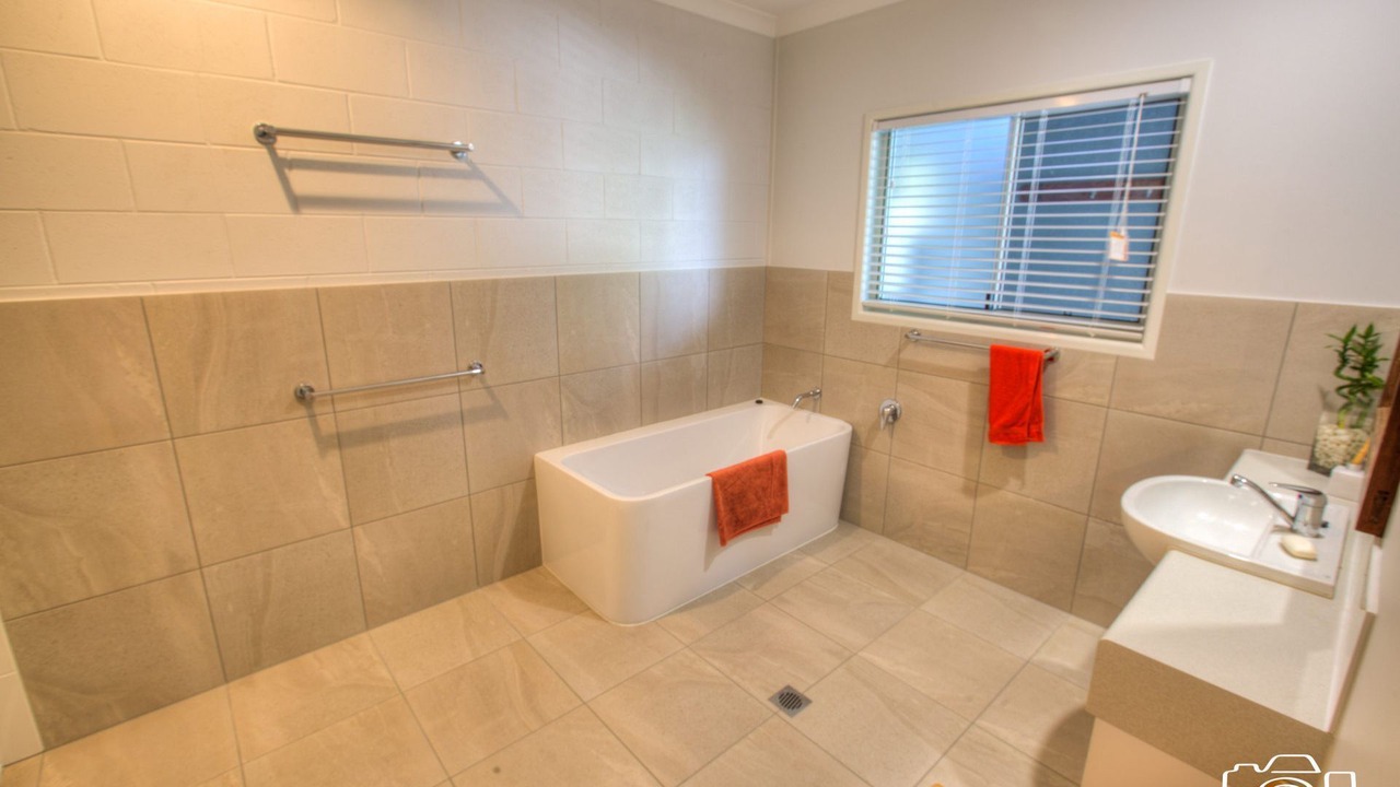 Photo of Bathroom in Seventeen Seventy