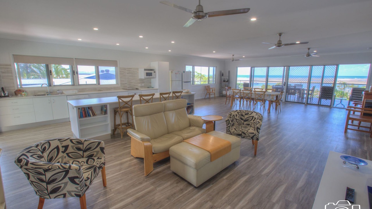 Photo of Livingroom in Seventeen Seventy