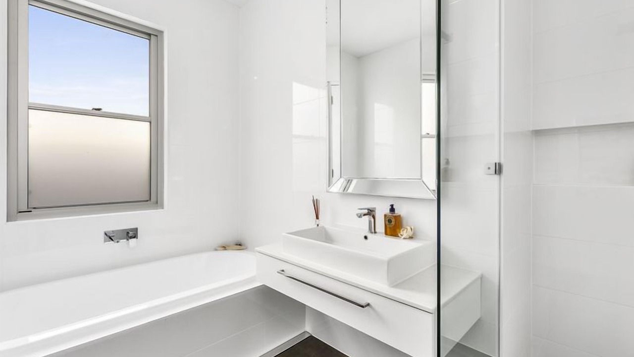 Photo of Bathroom in Waterhouse