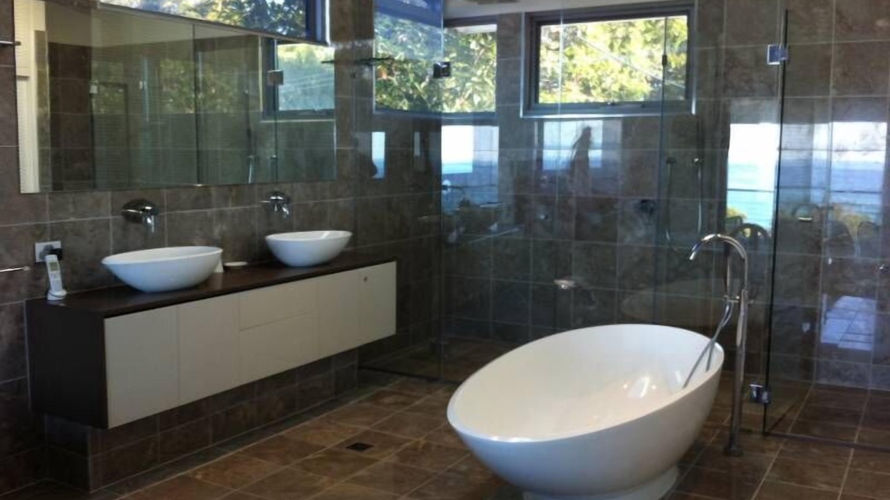 Photo of Bathroom in Point Lookout