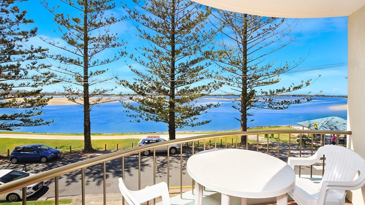 Photo of Outdoor in Golden Beach