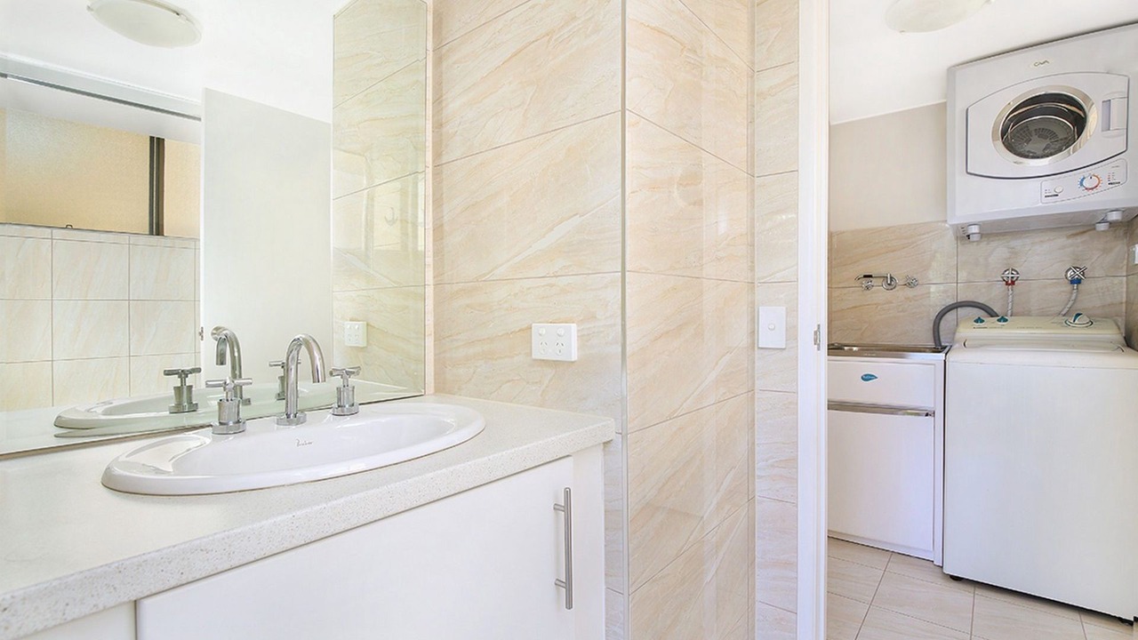 Photo of Bathroom in Golden Beach