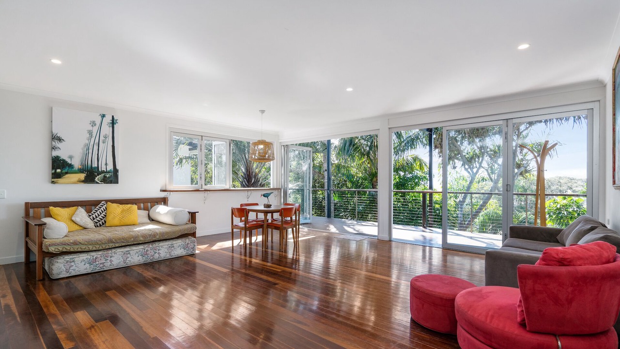 Photo of Livingroom in Point Lookout