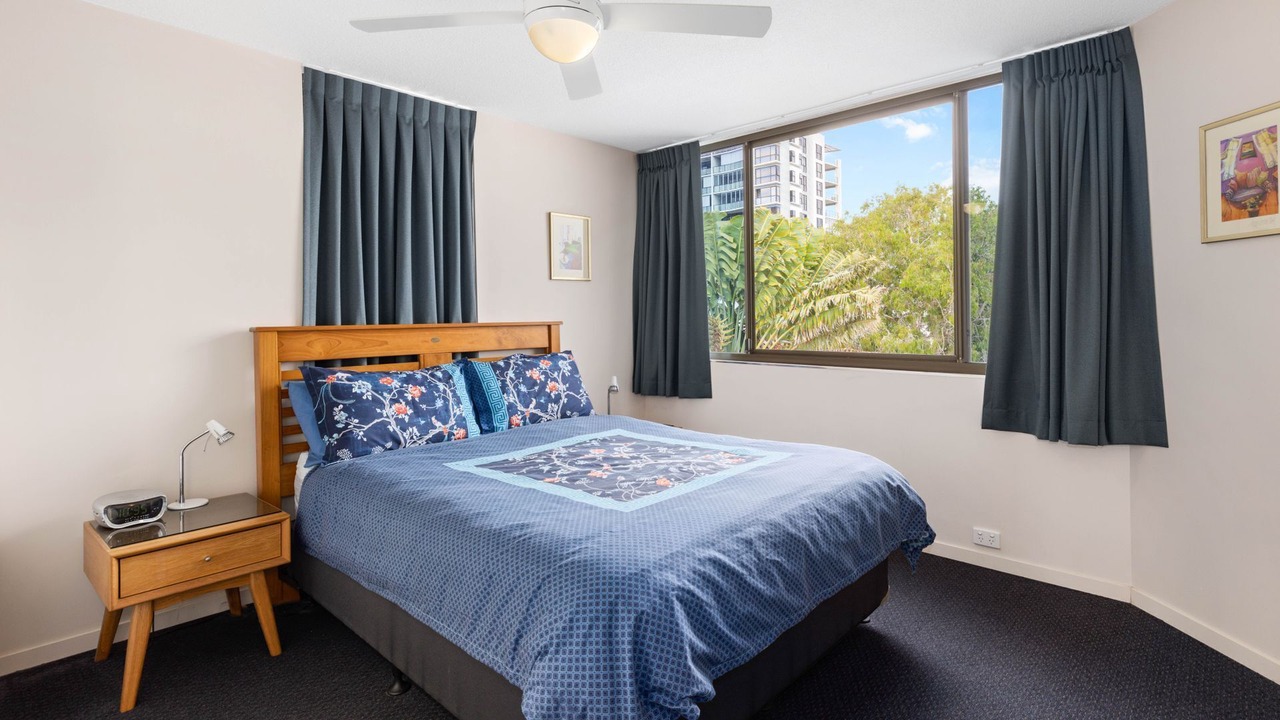 Photo of Bedroom in Golden Beach