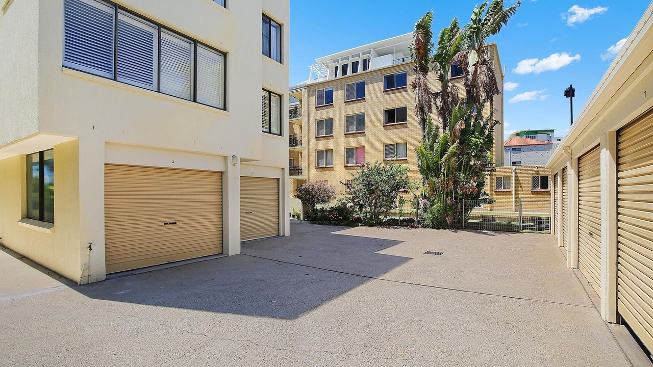 Photo of Outdoor in Golden Beach