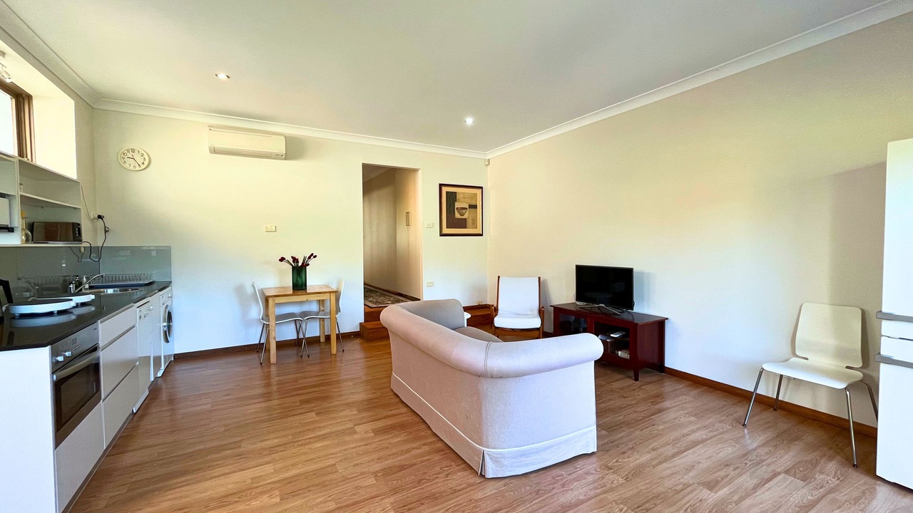 Photo of Livingroom in Killarney Heights