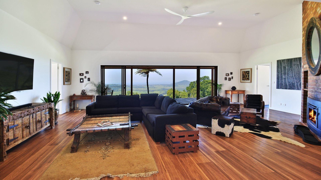 Photo of Livingroom in Berry Mountain