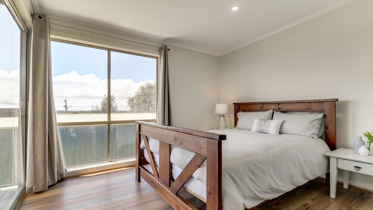 Photo of Bedroom in Lake Tyers Beach
