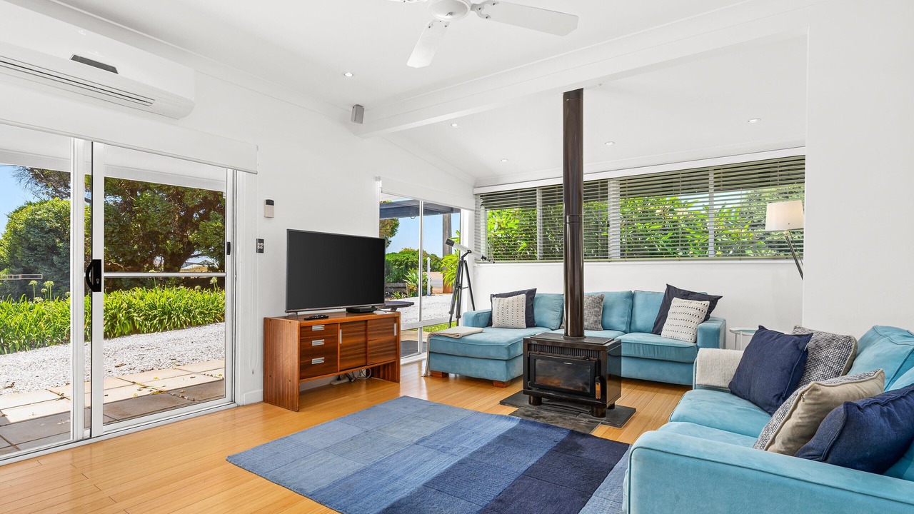 Photo of Livingroom in Sellicks Beach