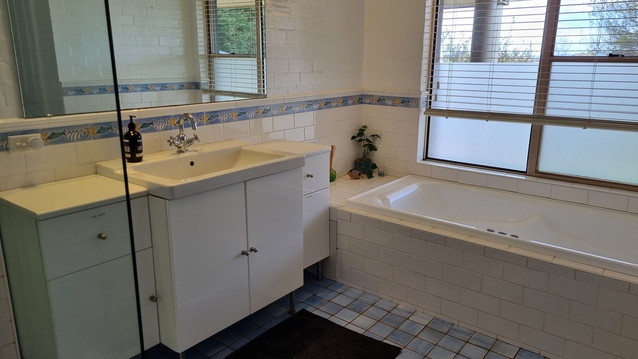 Photo of Bathroom in Forest Reefs