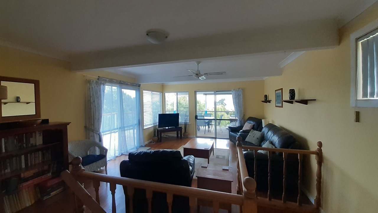 Photo of Livingroom in Camden Head