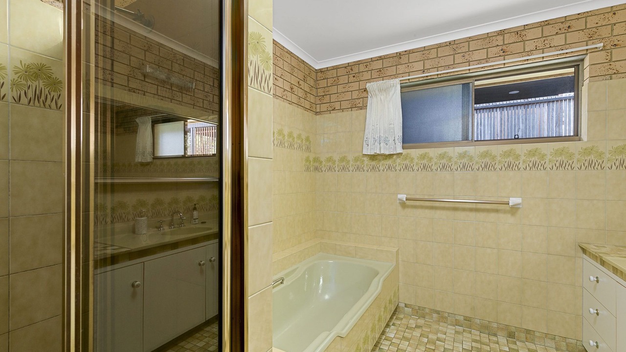 Photo of Bathroom in Point Lookout