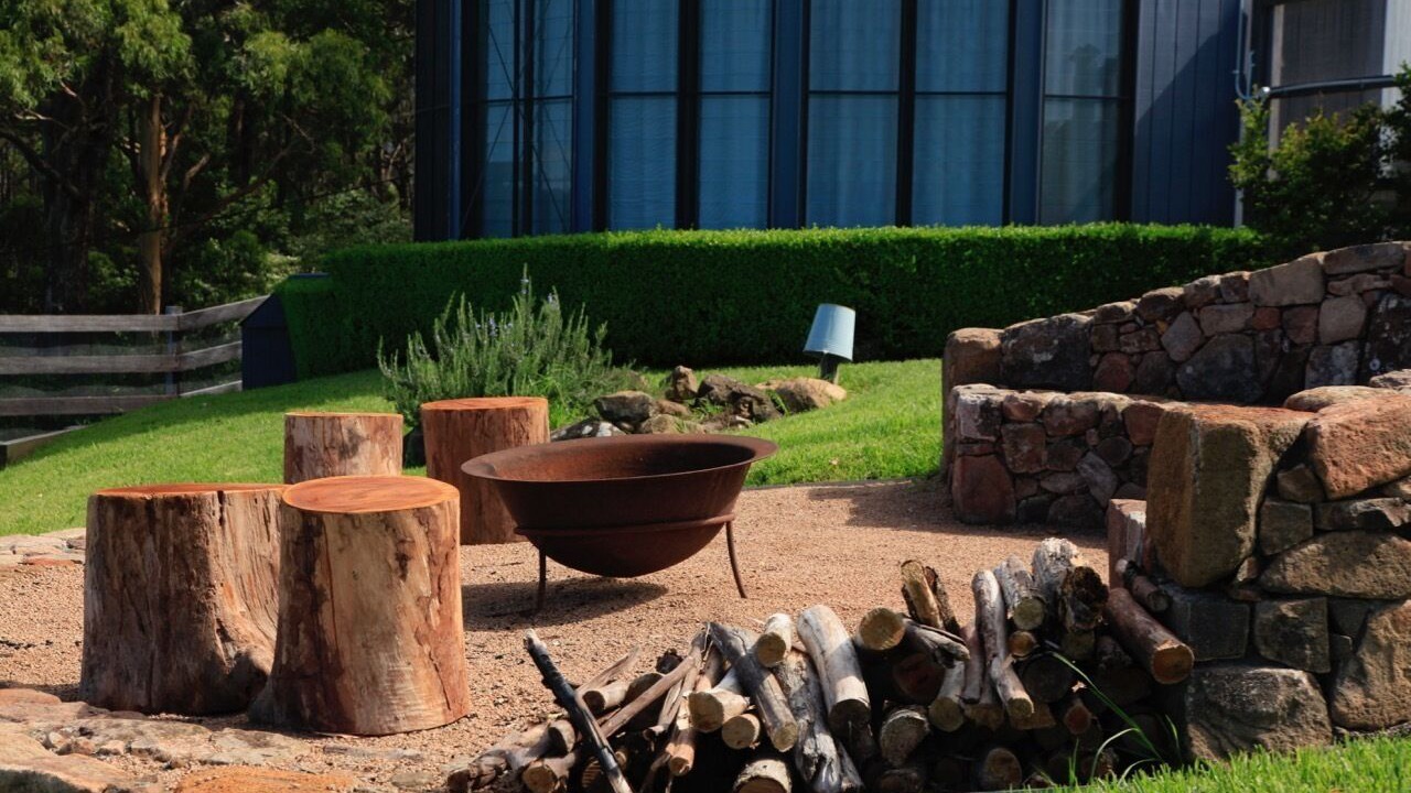 Photo of Outdoor in Foxground