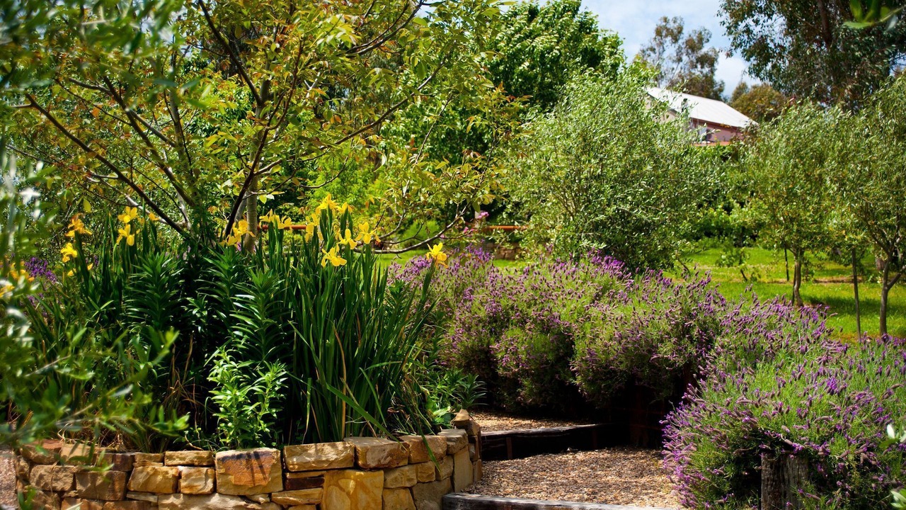 Photo of Outdoor in Hepburn