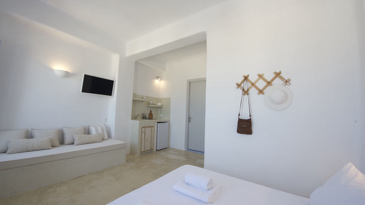 Photo of Bedroom in Oia