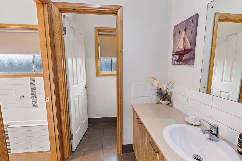 Photo of Bathroom in Port Macdonnell