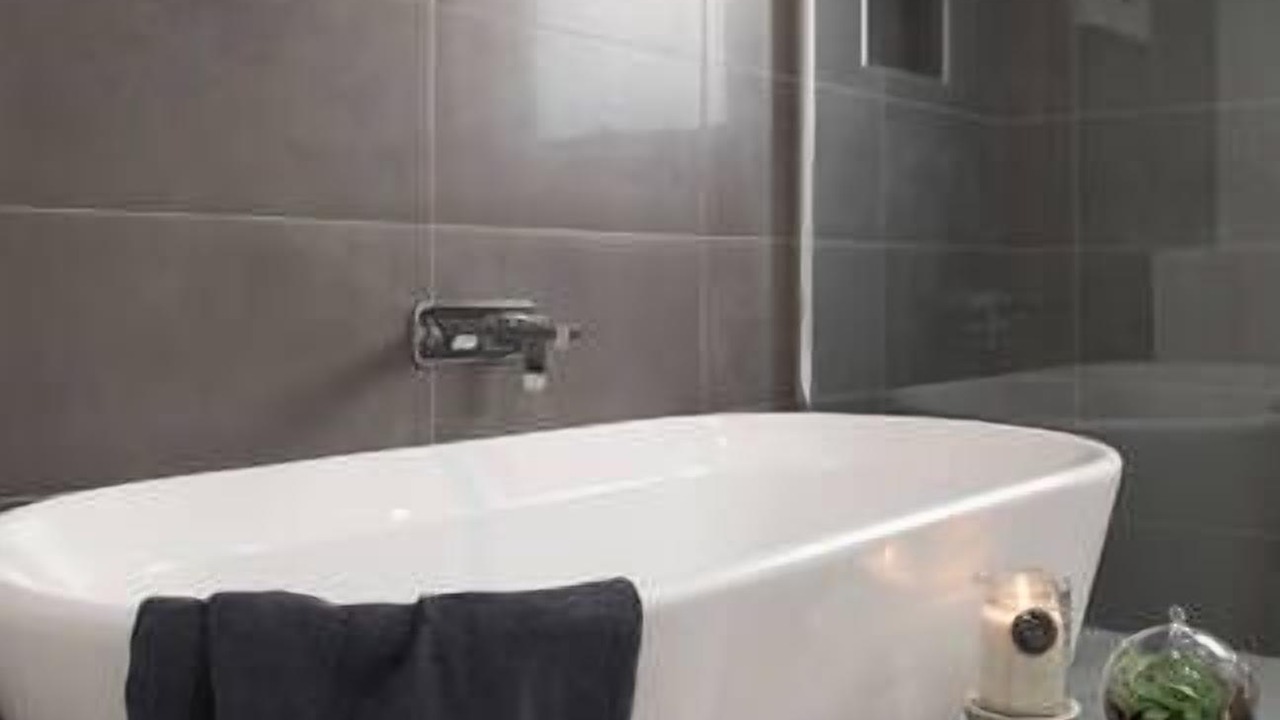 Photo of Bathroom in Penguin