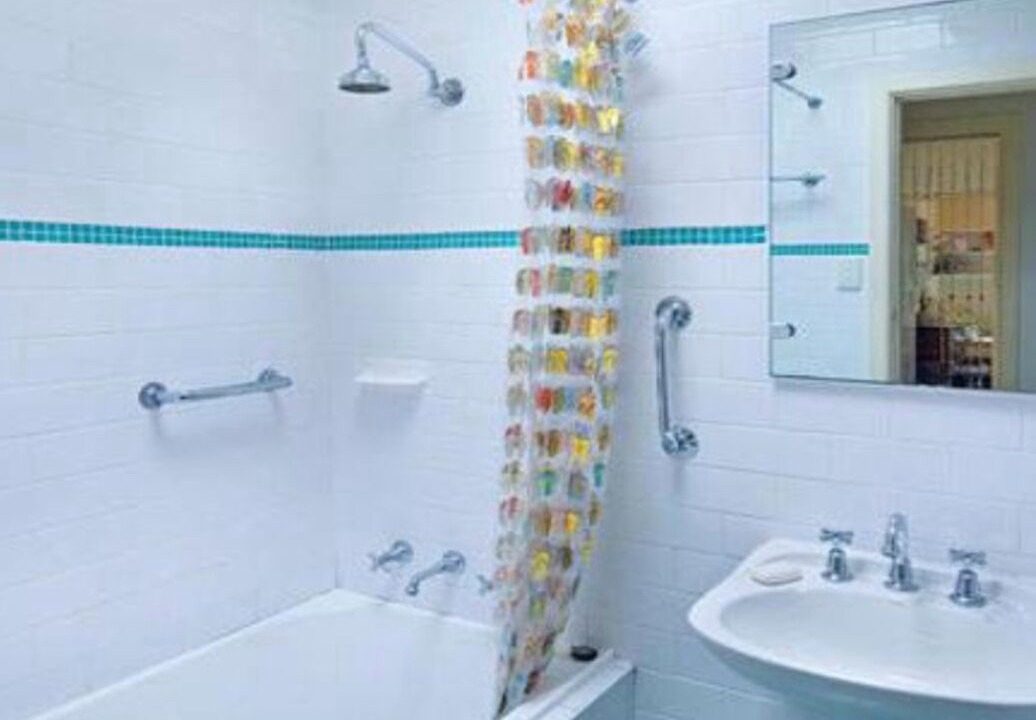 Photo of Bathroom in Pretty Beach