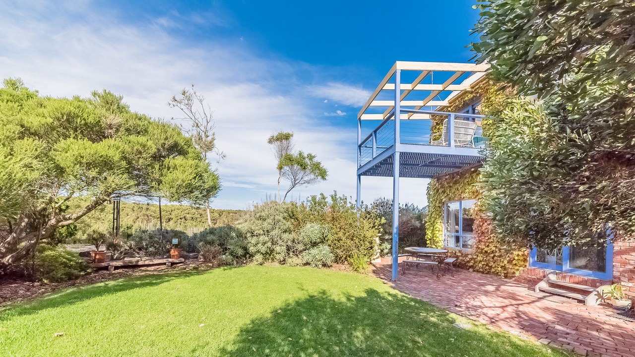 Photo of Outdoor in Smiths Beach
