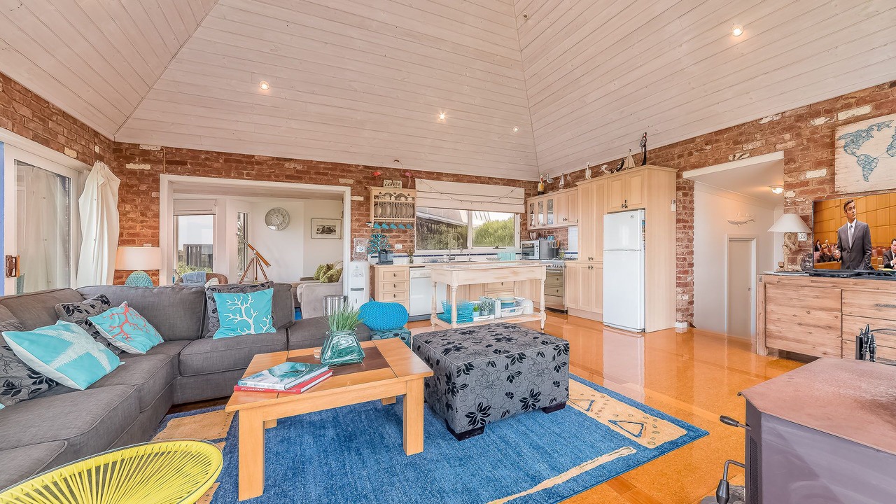 Photo of Livingroom in Smiths Beach