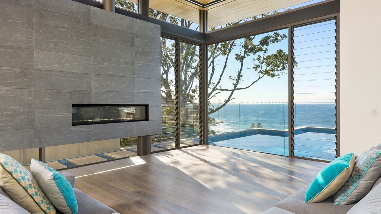 Photo of Livingroom in Whale Beach