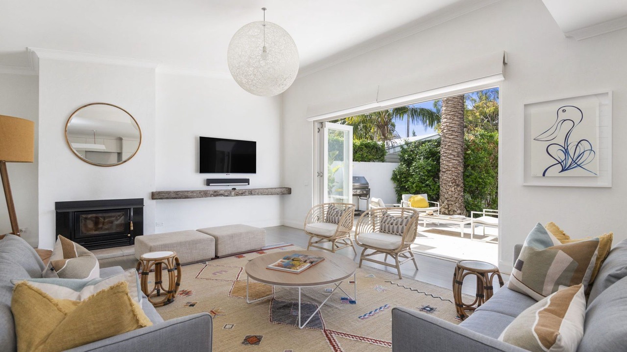 Photo of Livingroom in Palm Beach