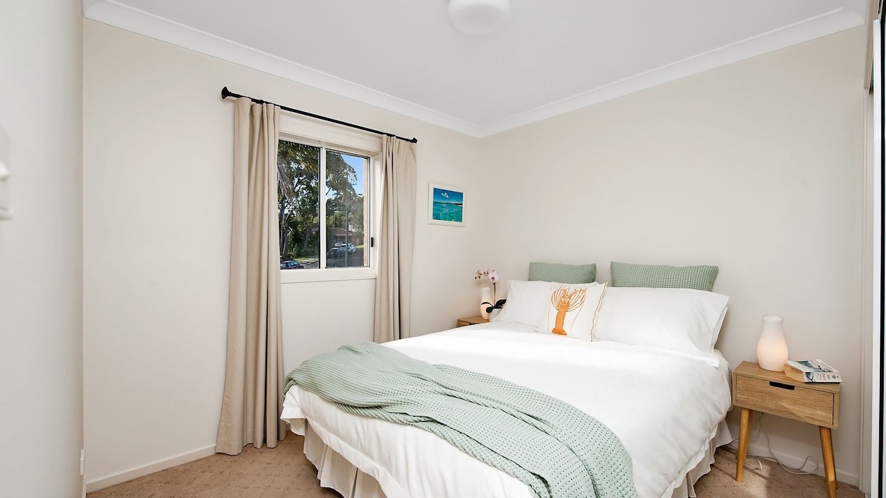 Photo of Bedroom in Mollymook Beach