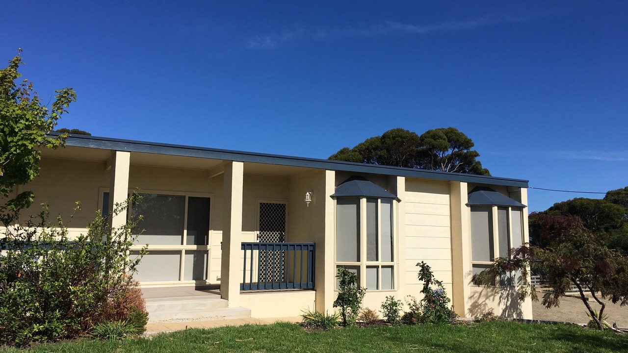Photo of Outdoor in Kingscote