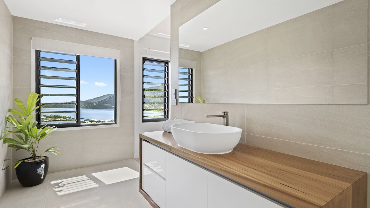 Photo of Bathroom in Airlie Beach