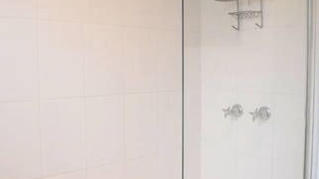 Photo of Bathroom in Erowal Bay