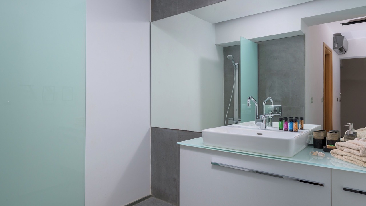 Photo of Bathroom in Gennadi