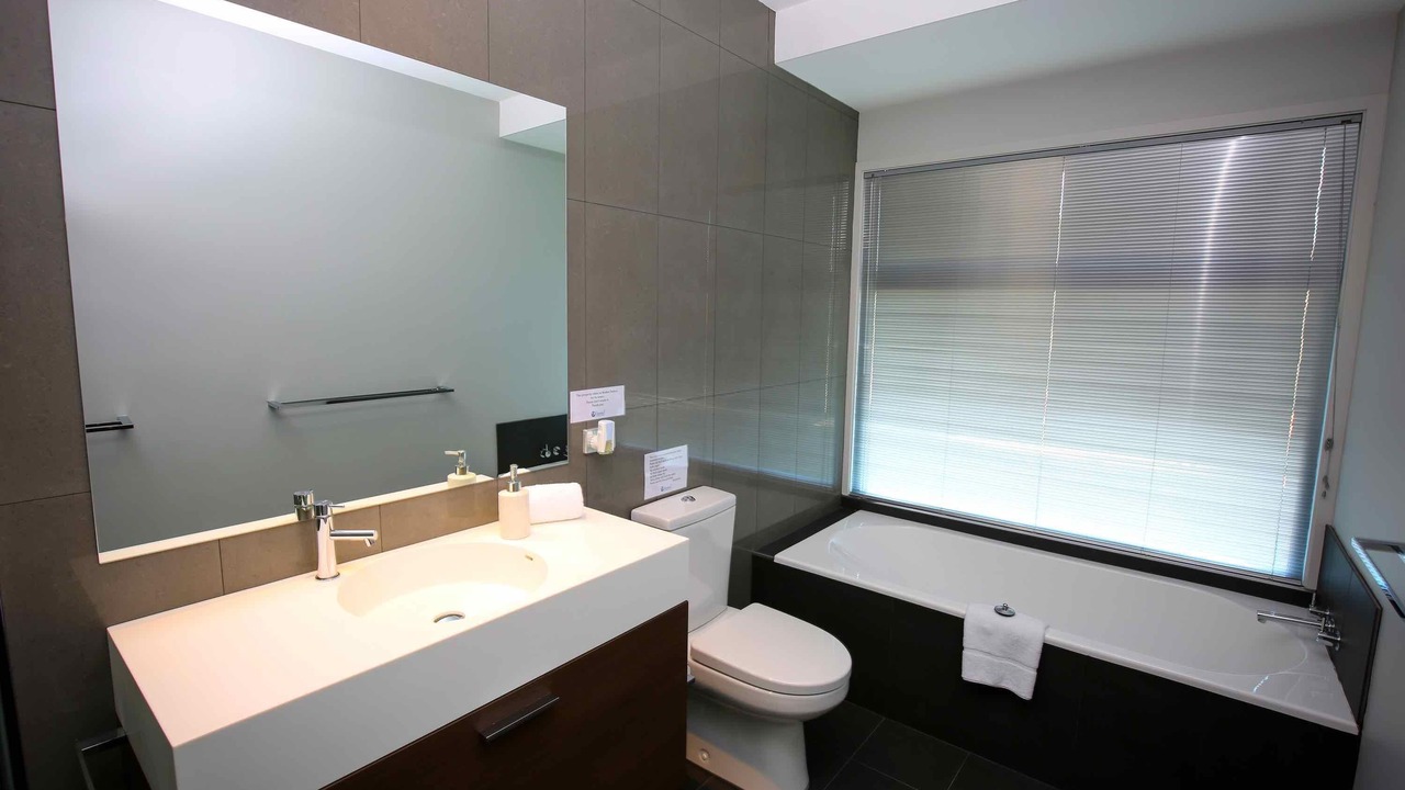Photo of Bathroom in Broke