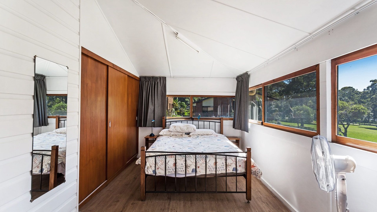 Photo of Bedroom in Black Head
