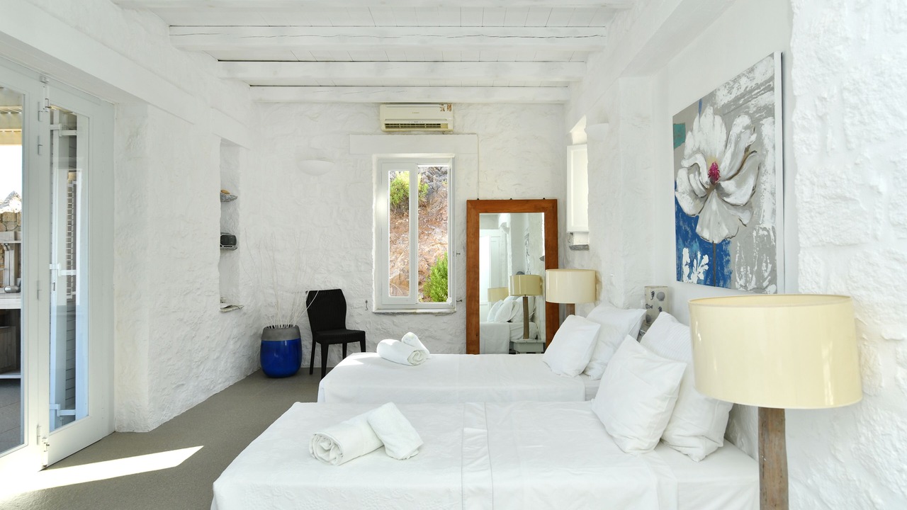 Photo of Bedroom in Kampos