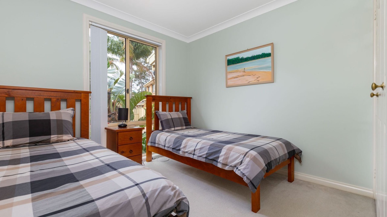 Photo of Bedroom in Denhams Beach