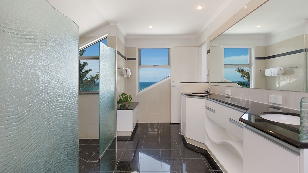 Photo of Bathroom in Tugun