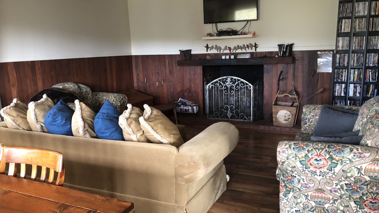 Photo of Livingroom in Darradup