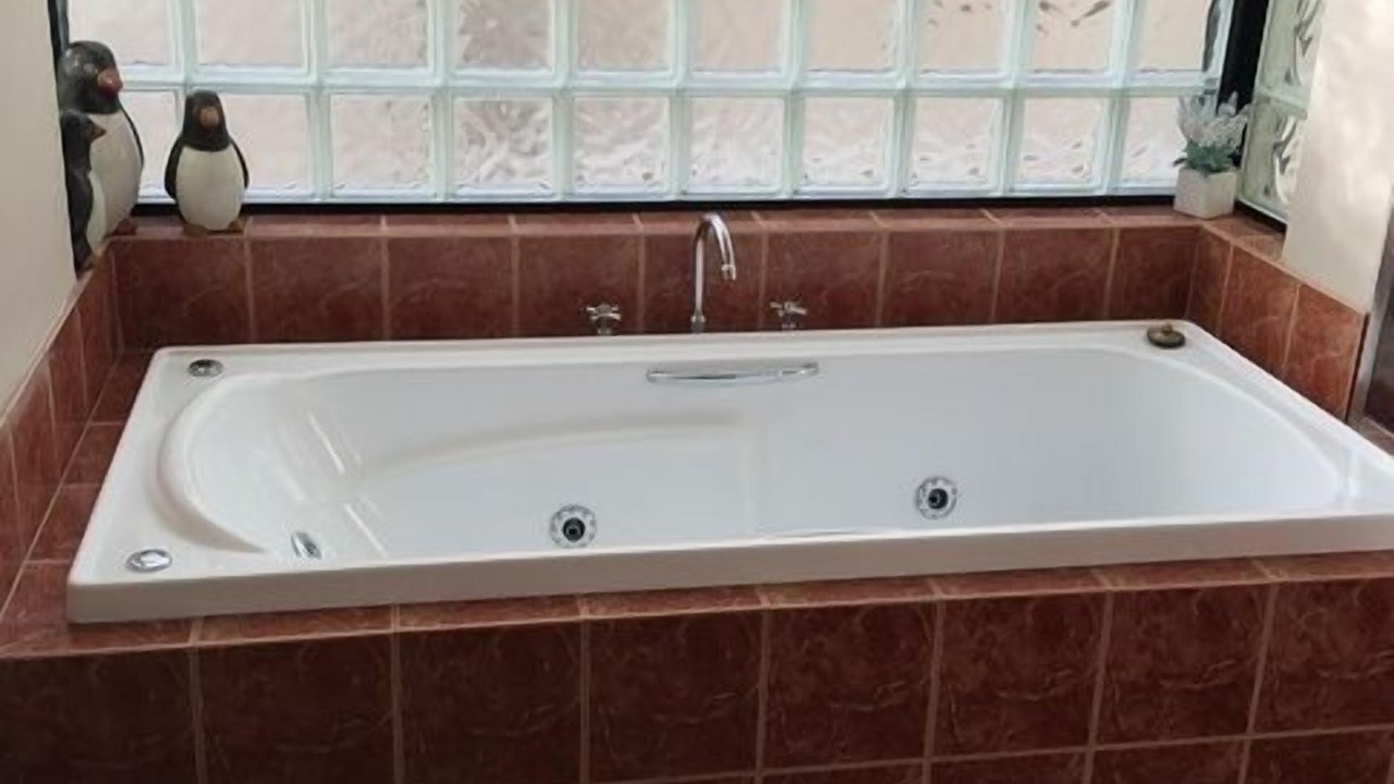 Photo of Bathroom in Doubleview