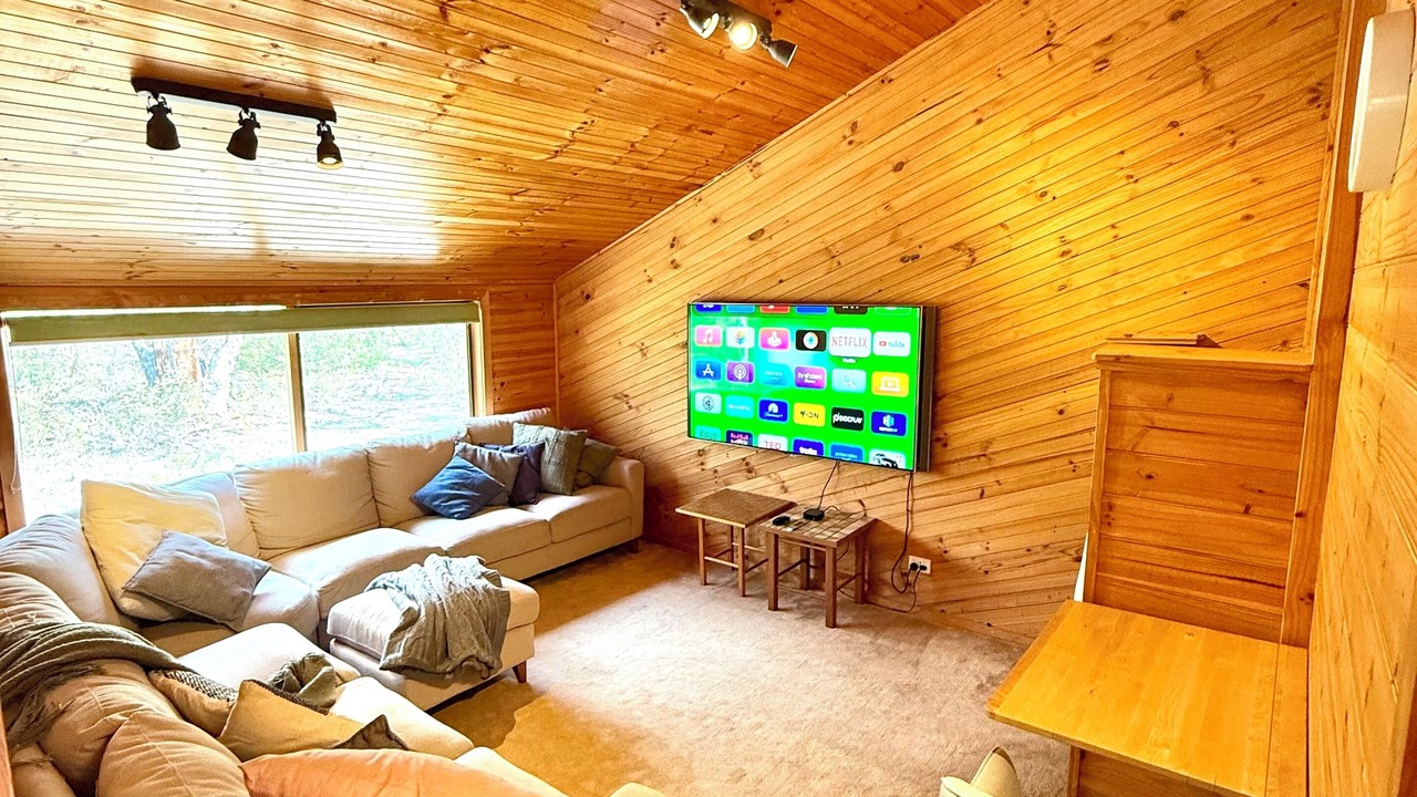 Photo of Livingroom in Halls Gap