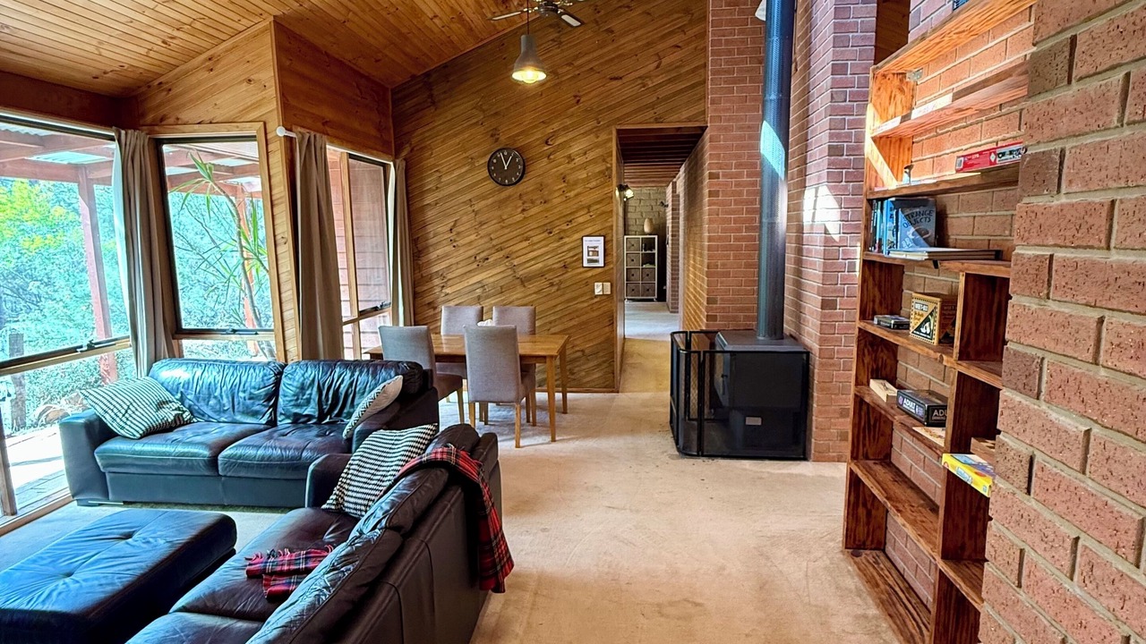 Photo of Livingroom in Halls Gap