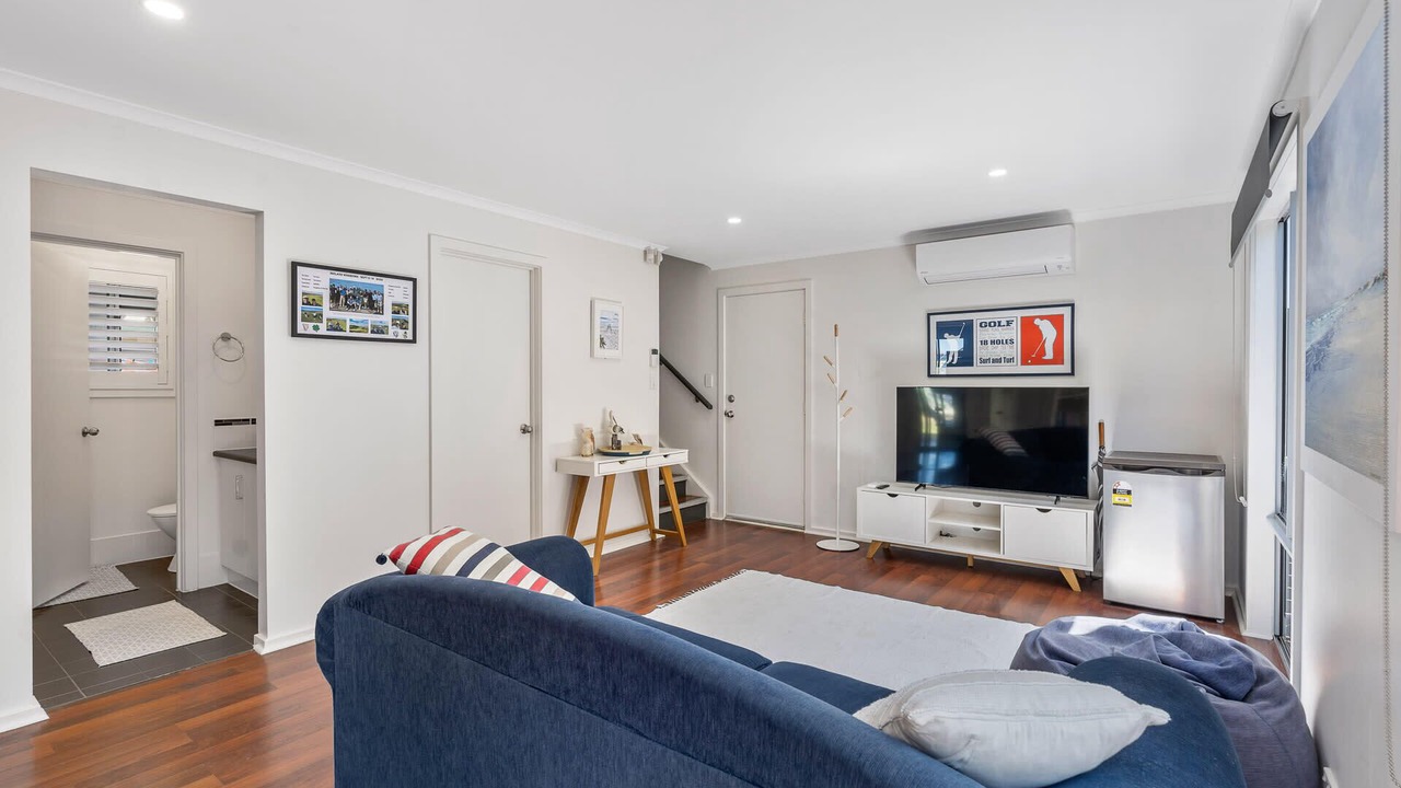 Photo of Livingroom in Goolwa South