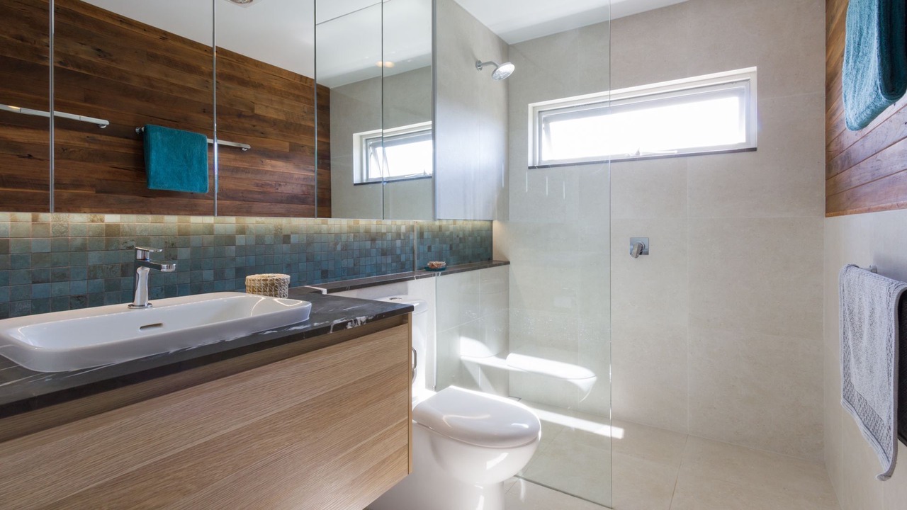 Photo of Bathroom in Dalmeny